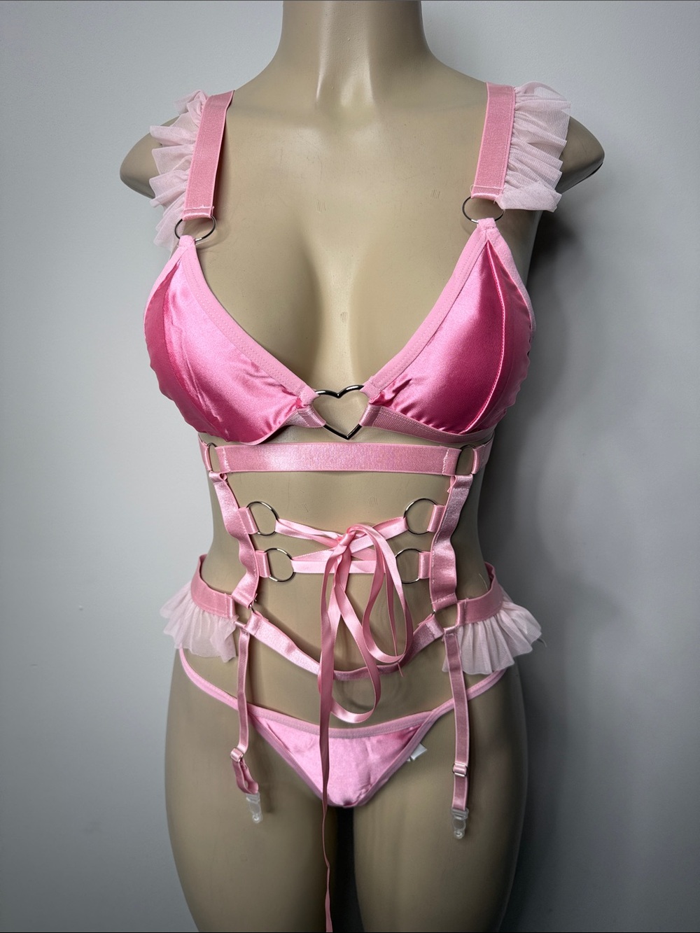 ROMWE Pink Satin Strappy Heart Cutout Lingerie Set